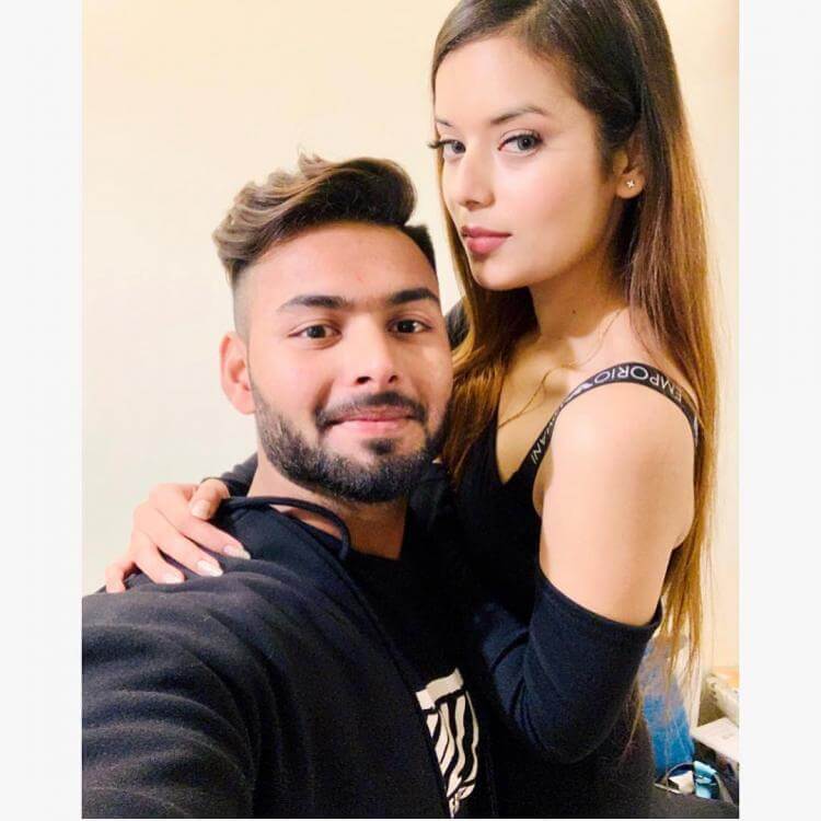 Rishabh Pant and his girlfriend Isha Negi