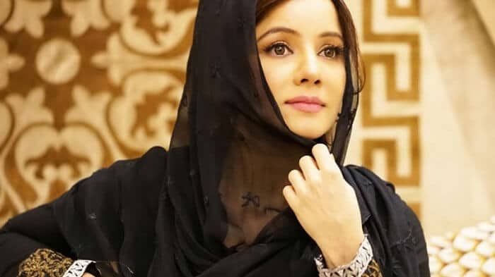 Rabi Pirzada Decides to Leave Pakistan